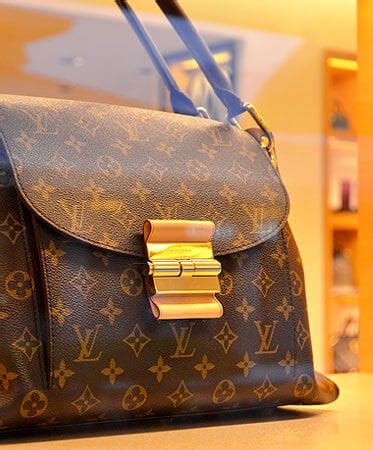 sawgrass mills louis vuitton|More.